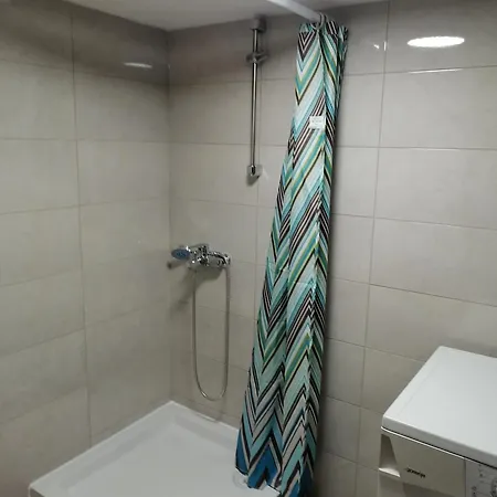 Sanimar Apartment *